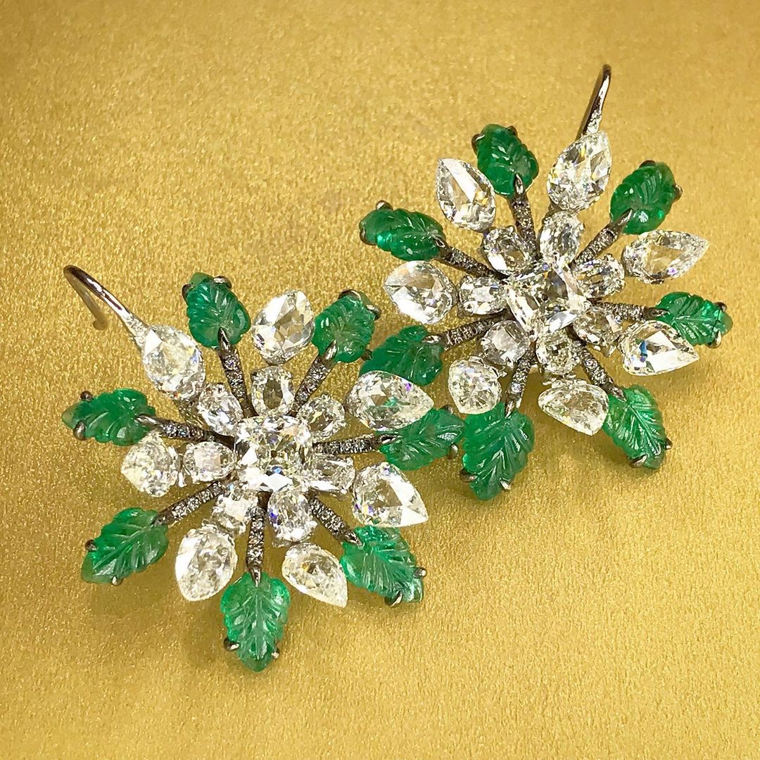 Diamond and Emerald Fireworks: A Celebration in Fine Jewelry